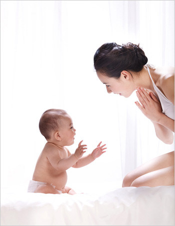 BB手足口高发 细心妈咪巧预防 BB手足口高发 细心妈咪巧预防