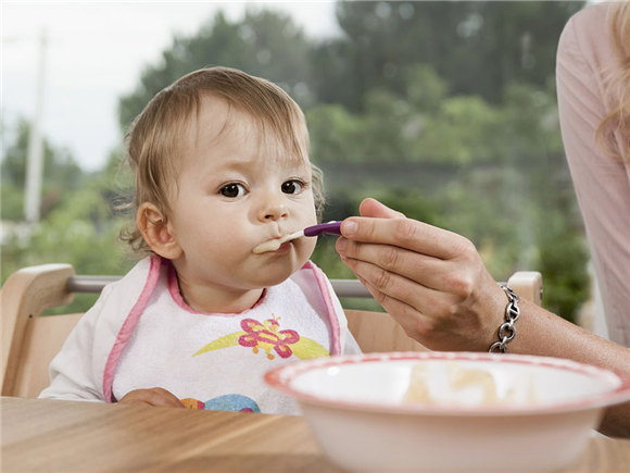 家有挑食小宝 试试这几个方法