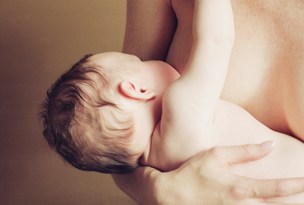 两边的乳房都要喂