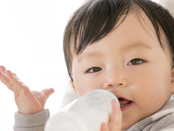 如何给宝宝戒奶成功 2769447_580-0226-4.jpg