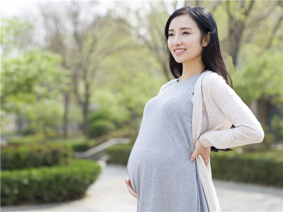 暑氣逼人 這三件事兒孕媽別做_孕晚期_懷孕_太平洋親子網