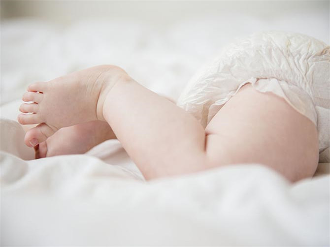 小宝宝几个月可以出门去人多的地方 4611001_151519993_15597055575081.jpg