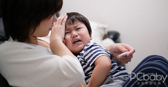 流感遭遇战，大宝小宝一起中招怎么办?
