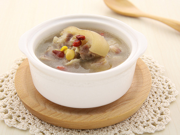 猪脚怎么煲汤有营养 5056896_14.jpg